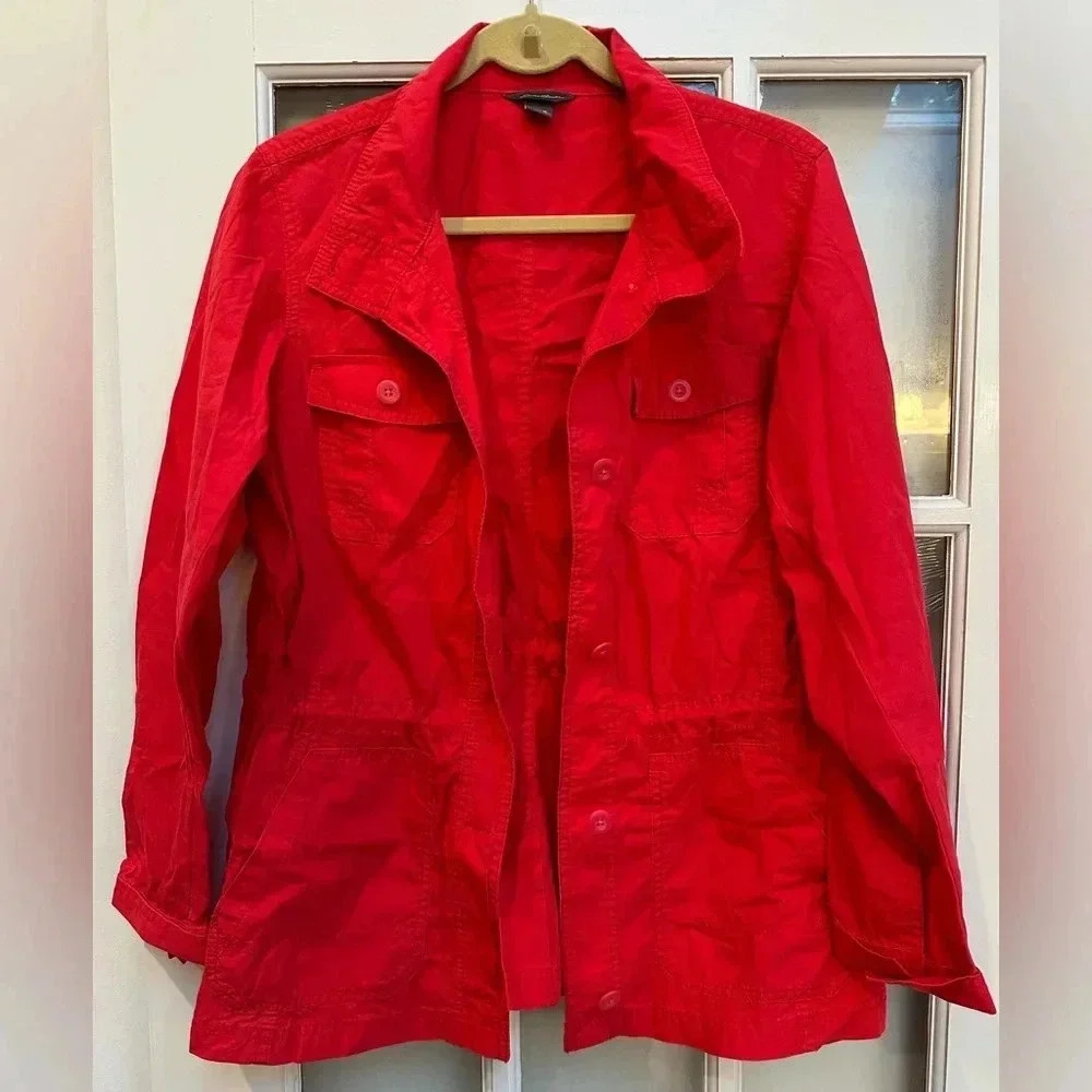 Eddie Bauer Red Pink Lightweight Utility Button Down Jacket Women’s Size Medium